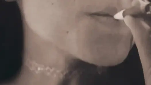 İki için zevk: Habano, ten ve fısıltı