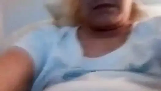 Çirkin kız dildo 3