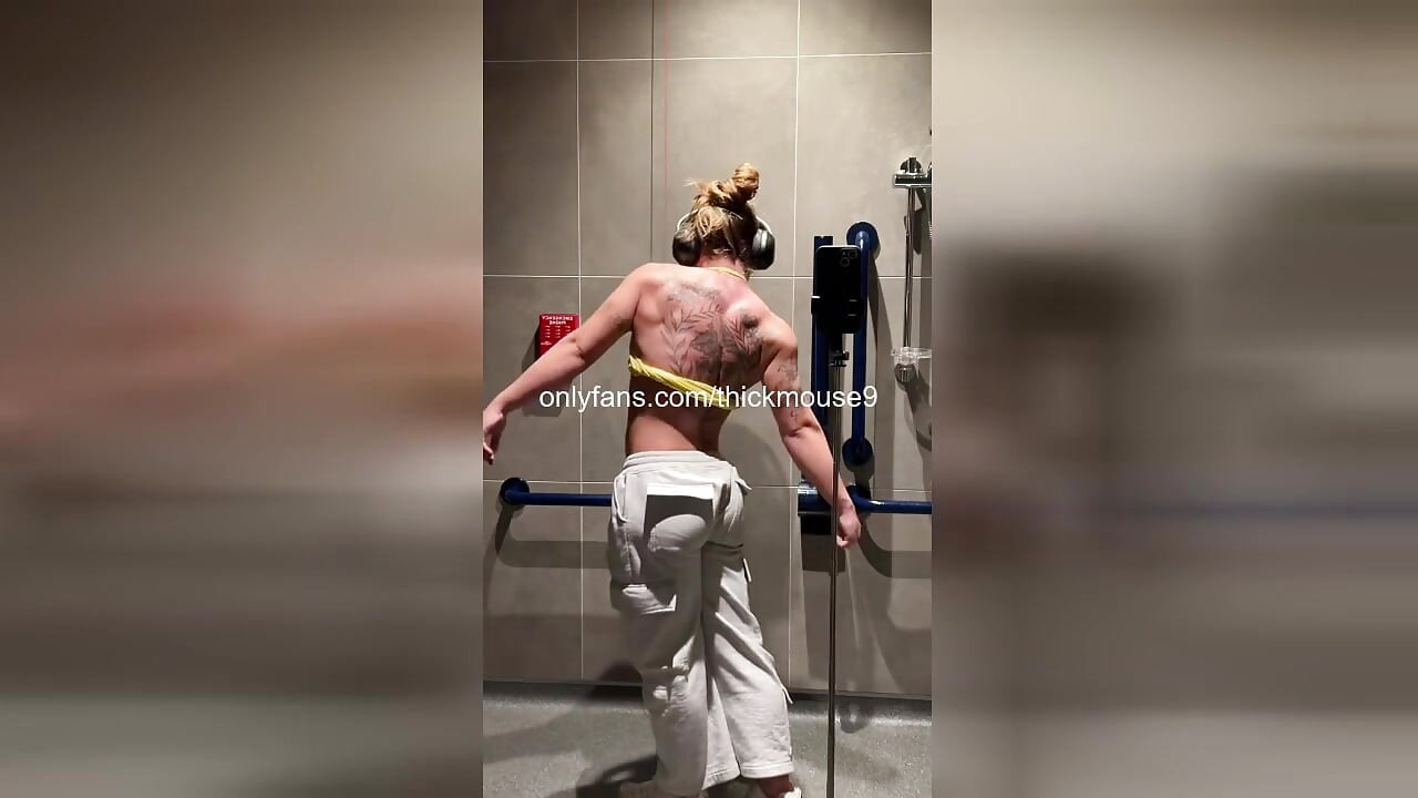 Genç üvey kızının amı babasının dölüyle dolduruluyor