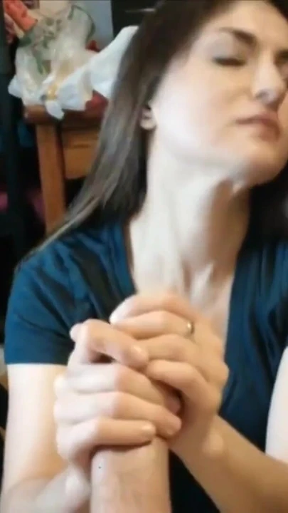 Незабываемый момент из "Горячая сперма прямо в мою глотку"