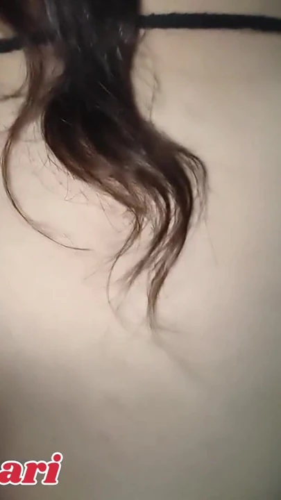 Hintli desi anal seks videosu hd amcığı sikiyor, götünü denemeye başladım | Klip 2