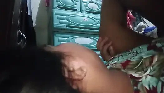 Bayan Gerll gece geç saatlerde seks