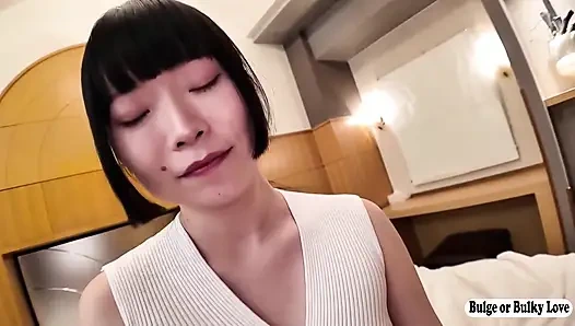 İri göğüslü bir spa kızıyla mutlu zaman geçiriyor, iş gezisi seansı doğrudan bakış açısına kayıyor ve döllenmeyle bitiyor