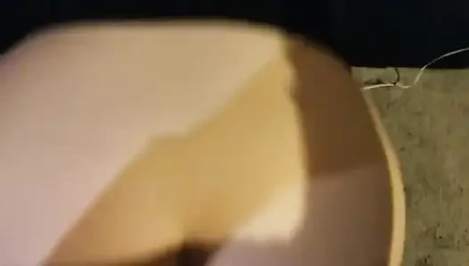 Büyük zenci yarağı beni arkadan sikiyor