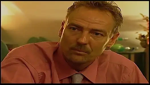 Alman amcık kalın yapışkan dölle damlıyor