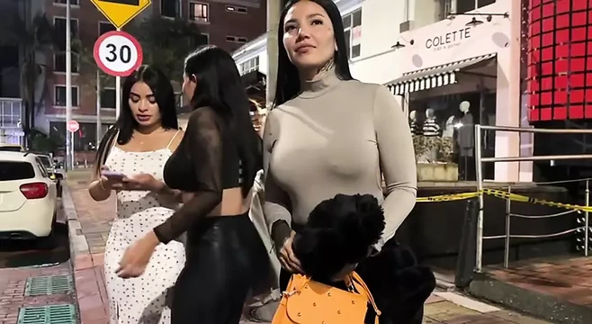 между друзьями, которые встречаются в одну ночь