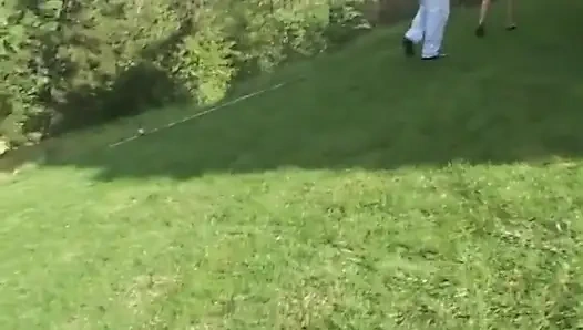 Sevimli küçük erkek delisi götünde yağlanmış yarak istiyor