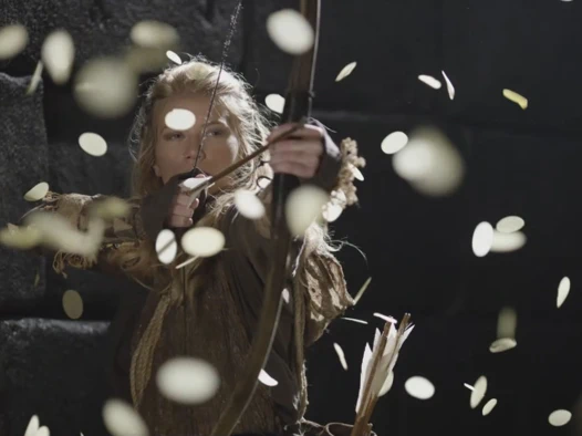 Arya Faye muhtaç amazon