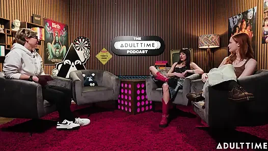 Lana Smalls ve Scarlet Skies ayak resimleri, bozukluklar ve edepsiz konuşma | Adult Time Podcast