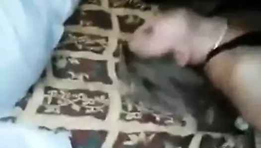 Beyaz eş boşalan üzerinde bbc