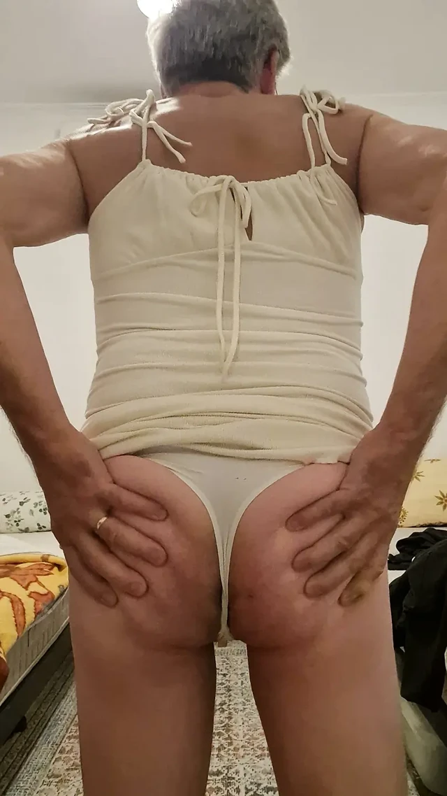 Elbiseli ben