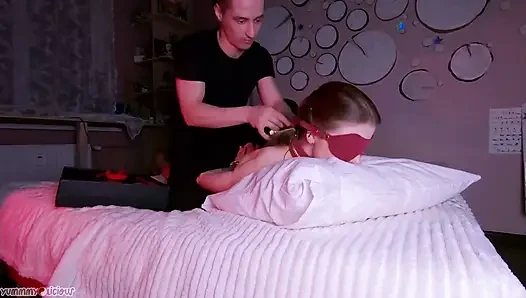 Masaj ve bdsm şaplak atmadan sonra ağzına döl damlıyor