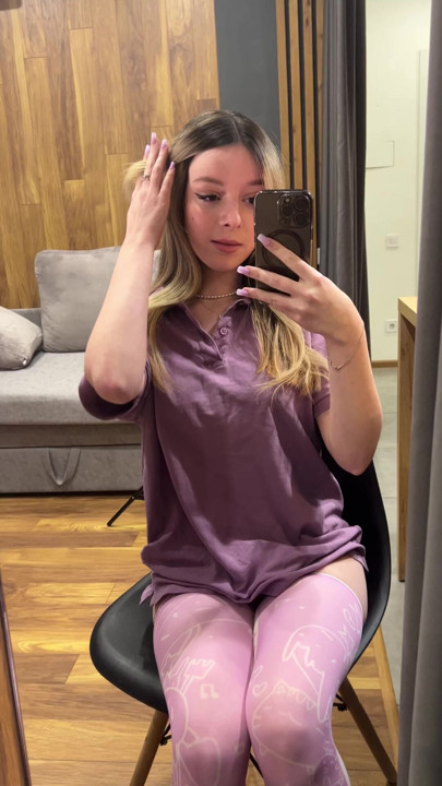 Sabahları🥰 yatakta yaramaz çıplak oyunları seviyorum