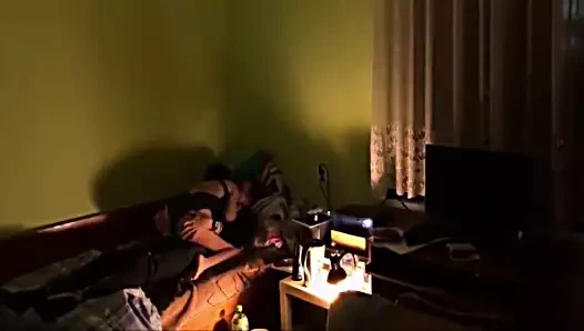 Kız arkadaşımla ailesinin evinde