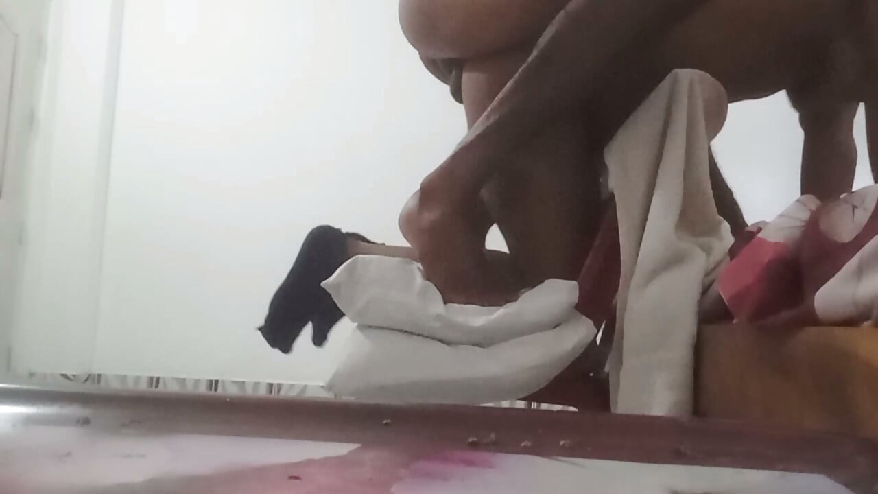Bhabhi ji ile eğlence, sikişmeden olmaz