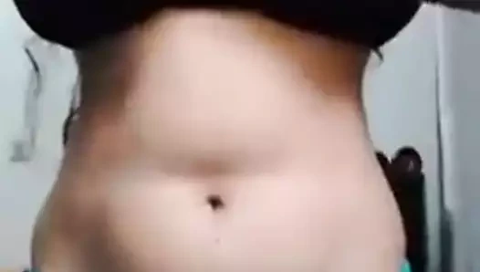 Pakistanlı oyuncu çıplak