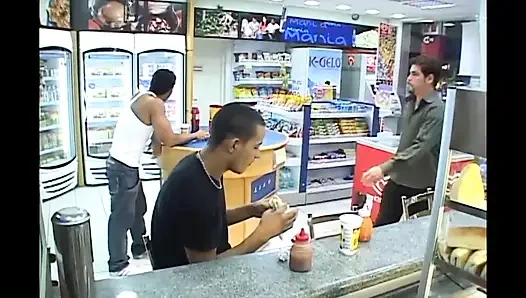 Yarak zevkim için mükemmel götü sikiyorum - (prezervatifsiz)