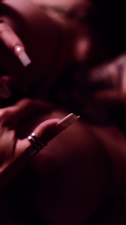 Doğum günü için erotik video hediyesi