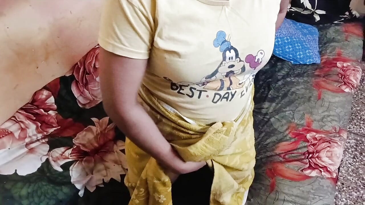 Üvey kız kardeşimi sikiyorum Hintli seks videoları