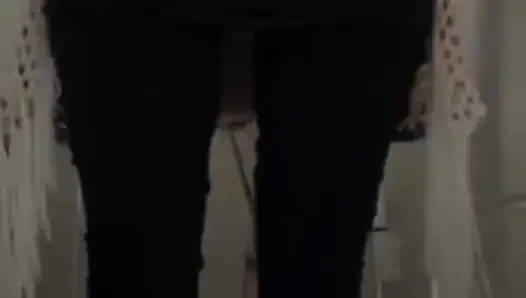 Tıraşlı amcık işiyor