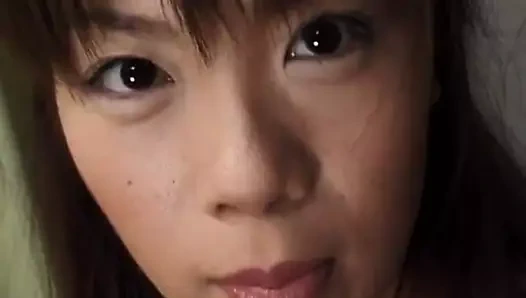 Ami nishimura ile sıcak göt gets vibratör ve parmaklar içinde crac