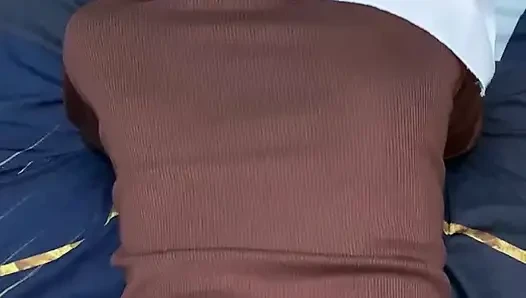 Ağzına tesettür giyiyor