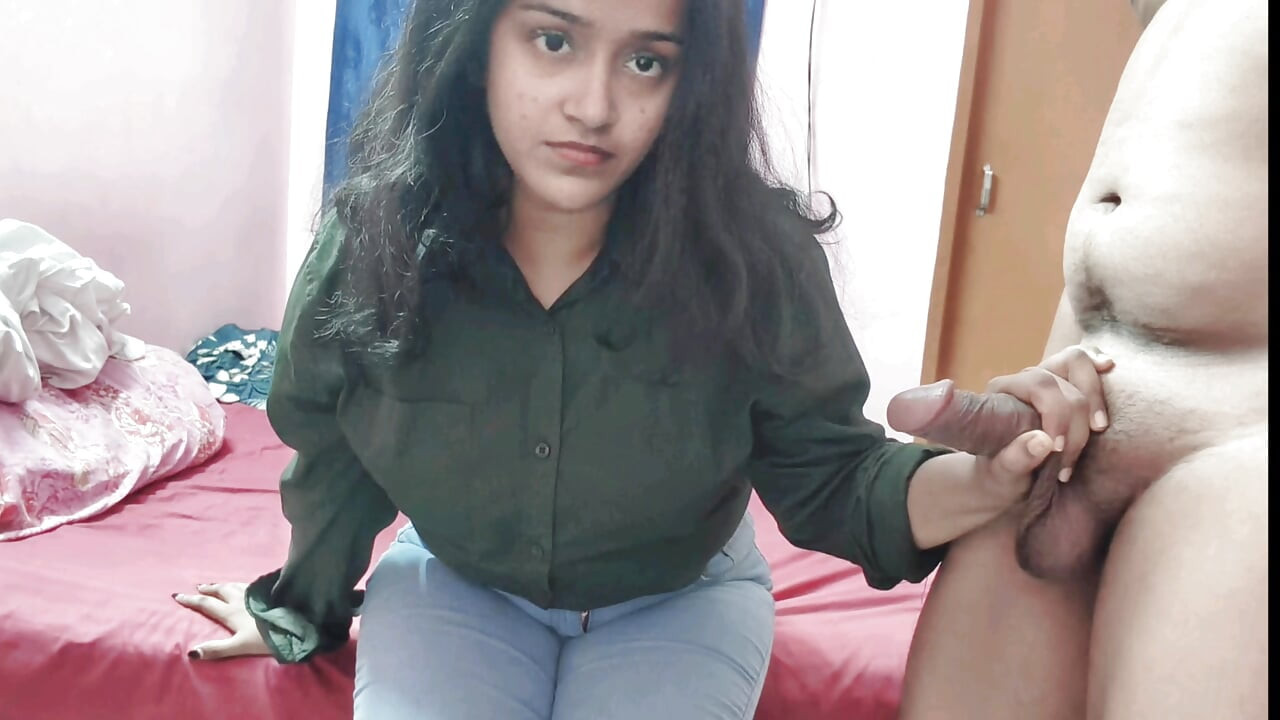 Azgın Bengalli sekreter seksi vücudunu korumak için zam almak için Delhi'de patronunu sikiyor