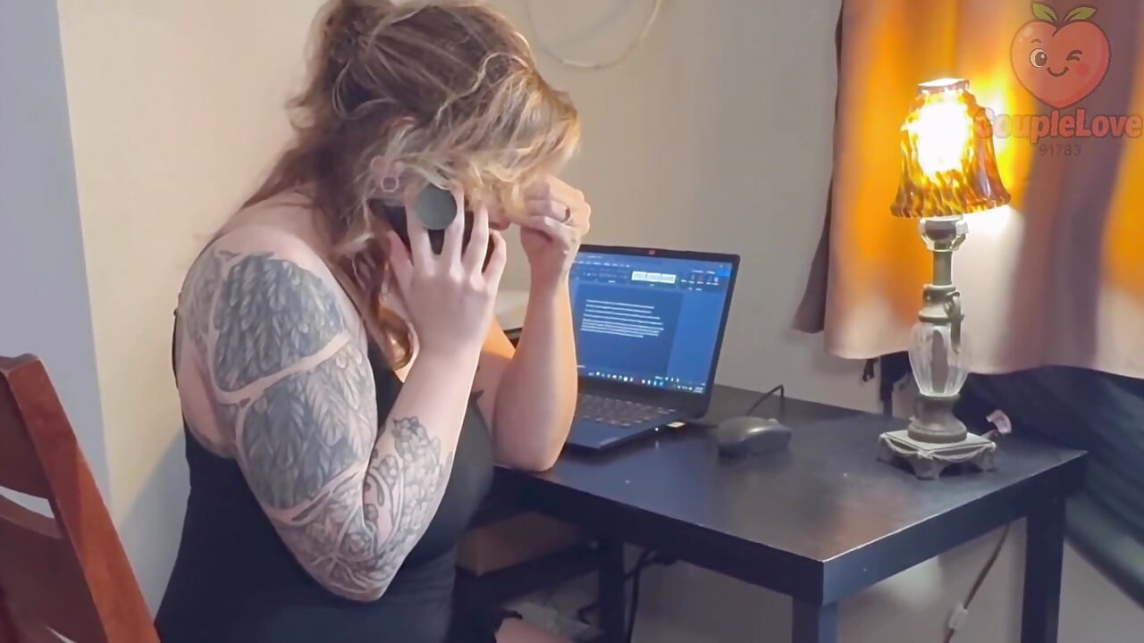 Üvey anne sik fotoğraflarını gördü