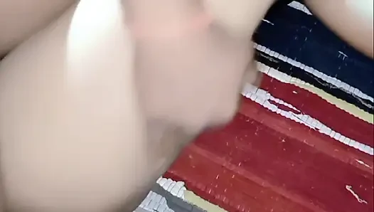 Kocam beni sert sikiyor meyve suyu amcığım hintli karı koca ateşli seks Hintçe
