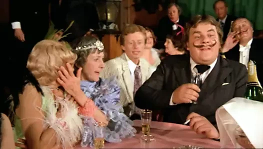 Seksi cancan dansı!