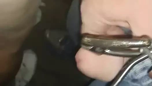 Tiyatroda beyaz kefal ve siyah kovalayan