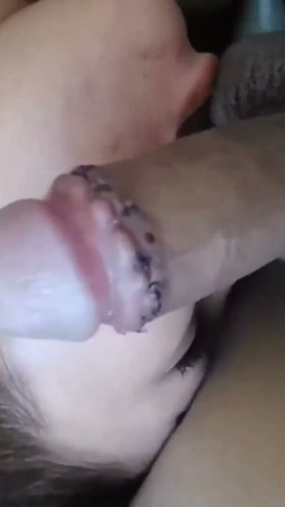 Penis Başı Ameliyatı Dikişli Kız Arkadaşa Sakso | Bölüm 1