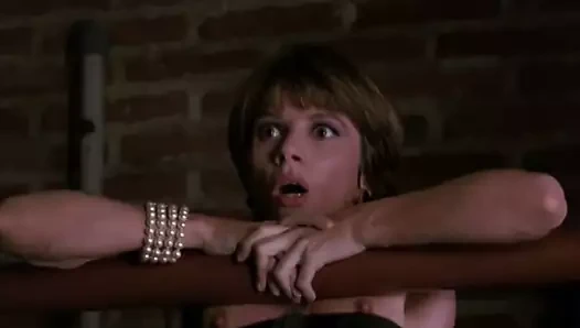 Yüksek topuklu seks sahnesi