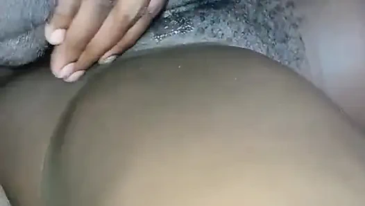 Islak amcık yarak alıyor