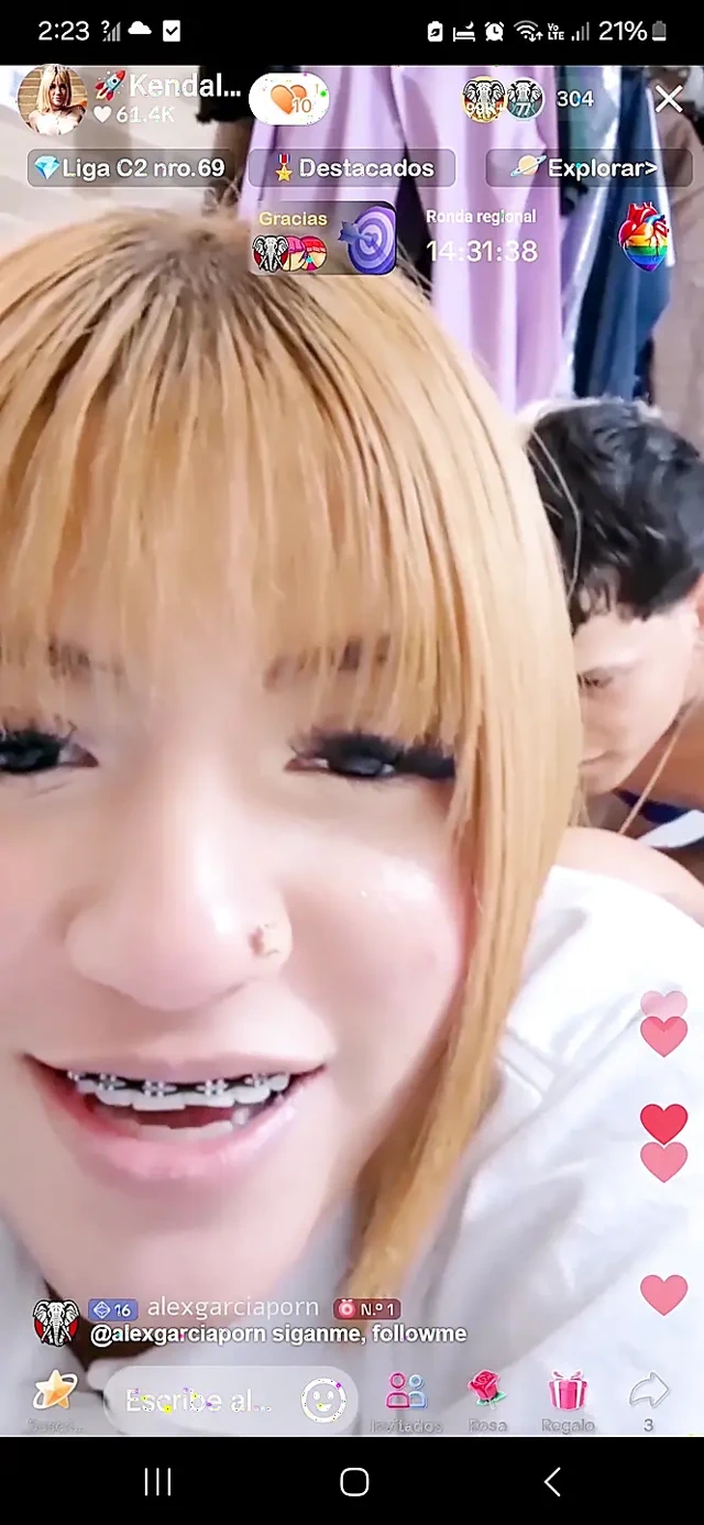 Pscc sarışın üniversiteli kız erkek arkadaşı tarafından canlı sikiliyor - cep telefonu için dikey