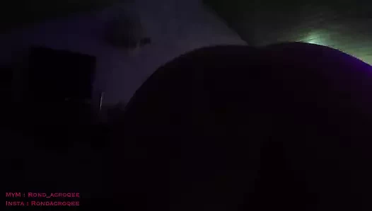 onu emerim bana teşekkür etmek için kıçımı sikiyor!