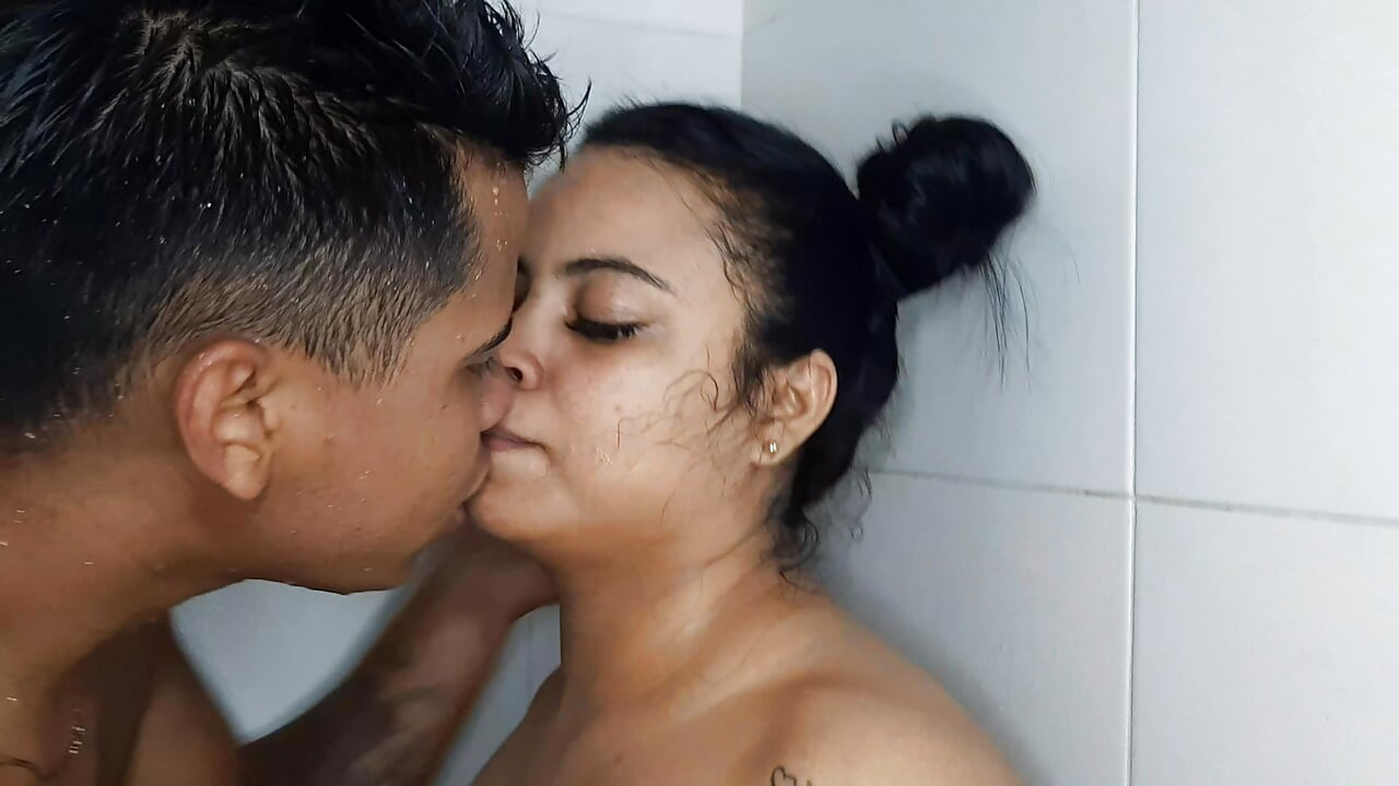 My stepsister interrupts my shower. Part 1. I put my lnegua in her pussy