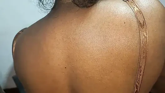 Yalnız Hintli Desi Bhabhi En Sıcak Video