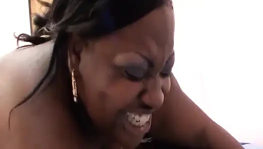 Big black fat milf in action...cum in mouth