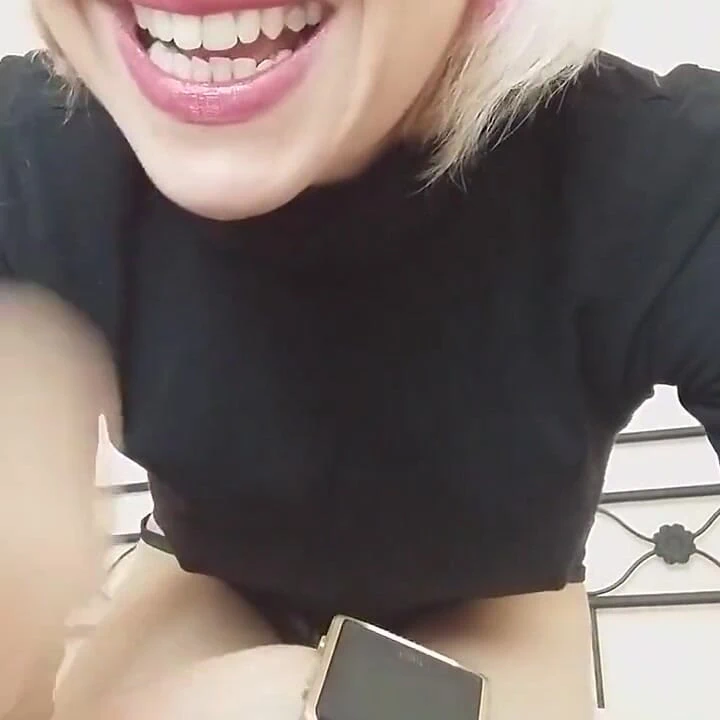 Bhuahuaha! Sen sadece bir mikro penissin