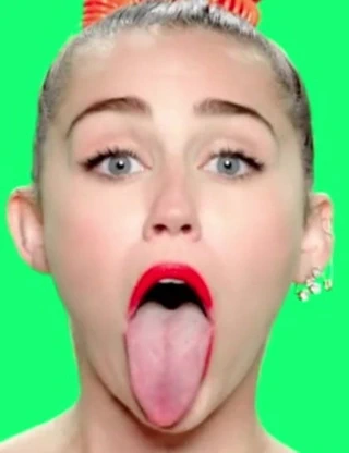 Miley cyrus dil halkası #5