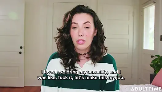 Casey Calvert bir hayranının değerli koleksiyonunu parçalıyor! | yıldızı röportajı | Adult Time