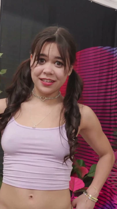Masum Brianna Arson, Nade Nasty'nin sulu seksinden asla doyamıyor! | Klip 2