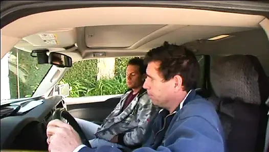 Piyano öğretmeni sıkı ama çok seksi orta yaşlı seksi kadın ve götünü siktirmeyi seviyor!