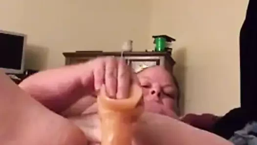 İri güzel kadın yapay penis sevgilisi