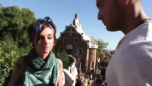 Tatted İspanyolca Fransız sıcak civciv aşağı için sikme