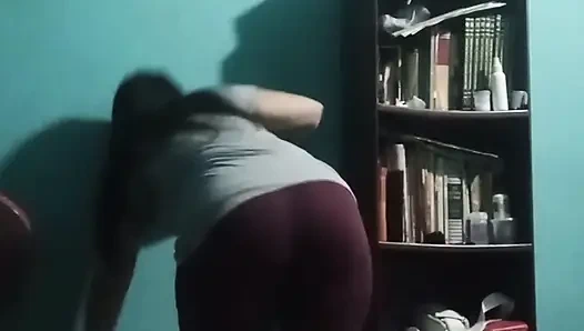 Büyük götümü görmeyi seviyorsun