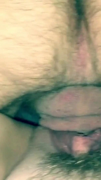 Захватывающий момент из "Удовлетворяя папочку (пара с разрывом в возрасте)"