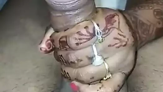 Olgun teyze alma fucked tarafından erkek arkadaş üzerinde akrabalar weddin