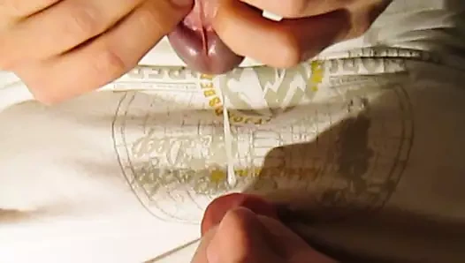 Kalın, kremsi döl yutmayı seviyorum